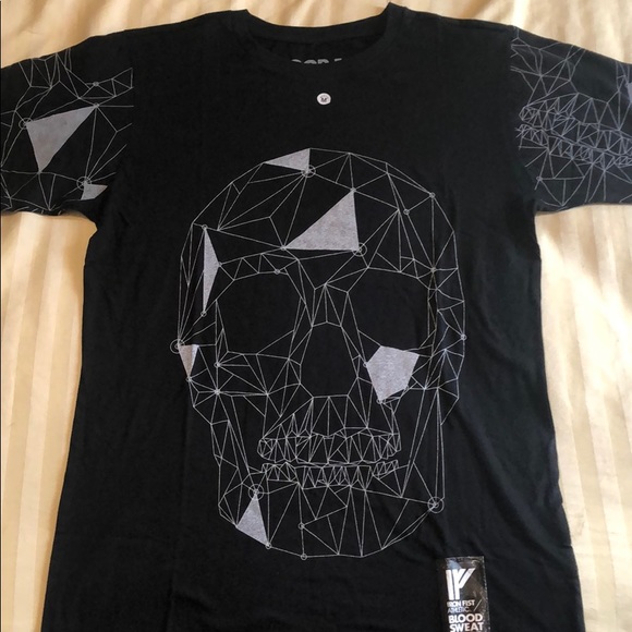 MENS GEOMETRIC SKULL IRON FIST SHIRT - Picture 1 of 5